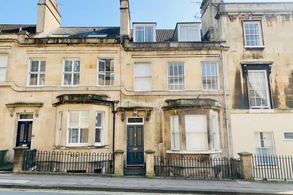 5 Bedroom Magnificent Georgian Townhouse- City Centre Μπαθ Εξωτερικό φωτογραφία