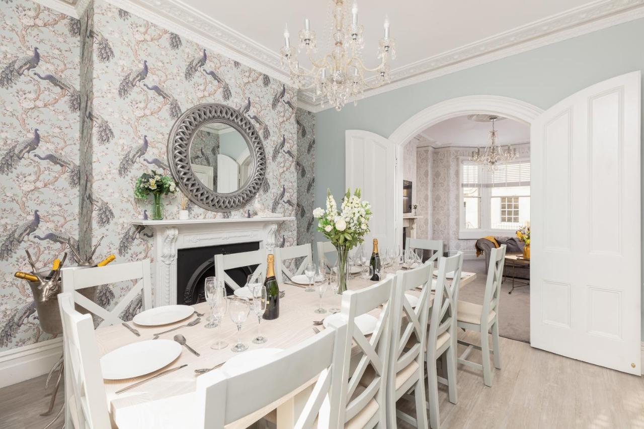 5 Bedroom Magnificent Georgian Townhouse- City Centre Μπαθ Εξωτερικό φωτογραφία