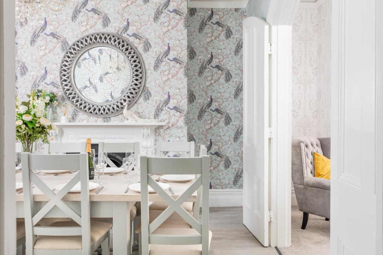 5 Bedroom Magnificent Georgian Townhouse- City Centre Μπαθ Εξωτερικό φωτογραφία